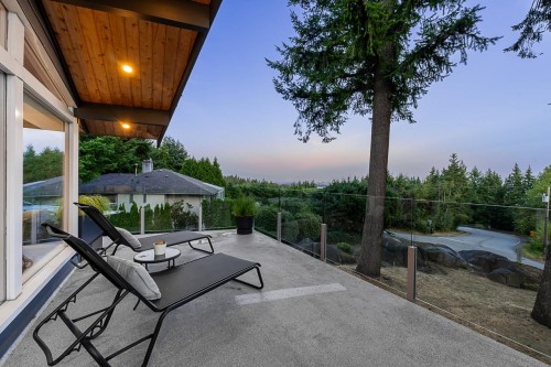 4375 Woodcrest Road, West Vancouver, BC 