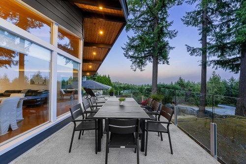 4375 Woodcrest Road, West Vancouver, BC 