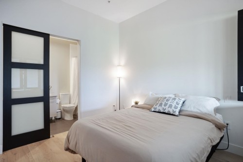 302-220 Salter Street, New Westminster, BC 