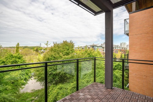 302-220 Salter Street, New Westminster, BC 