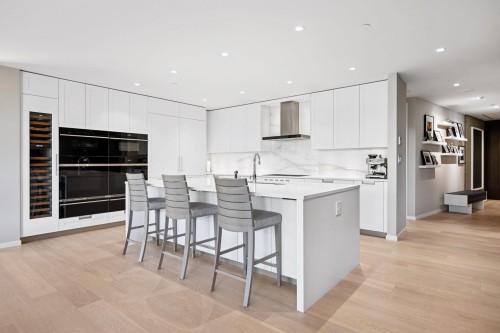 209-1355 Bellevue Avenue, West Vancouver, BC 