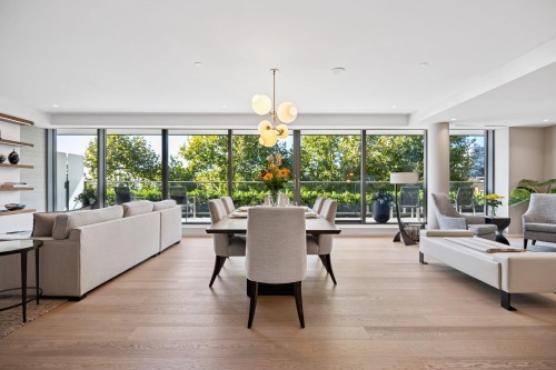 209-1355 Bellevue Avenue, West Vancouver, BC 