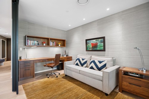 209-1355 Bellevue Avenue, West Vancouver, BC 