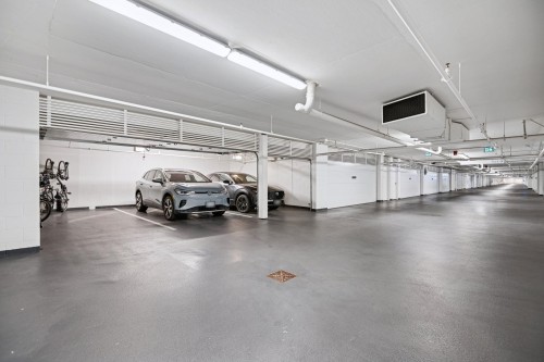 209-1355 Bellevue Avenue, West Vancouver, BC 