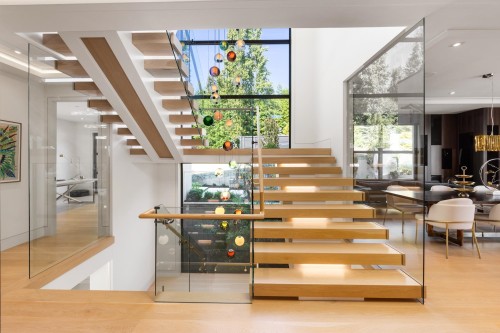 1050 King Georges Way, West Vancouver, BC 