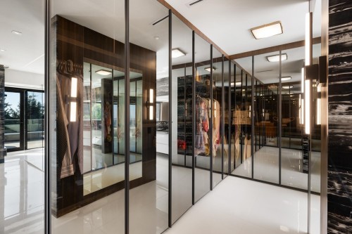 1050 King Georges Way, West Vancouver, BC 