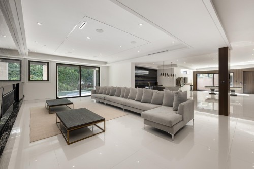 1050 King Georges Way, West Vancouver, BC 