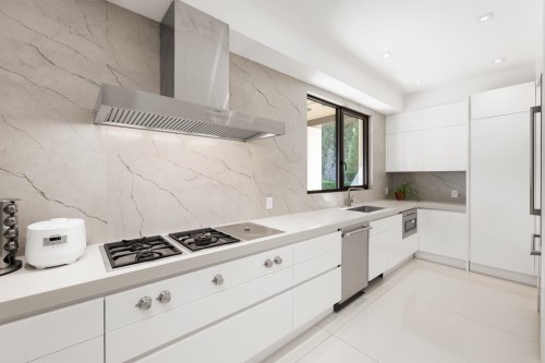 1050 King Georges Way, West Vancouver, BC 