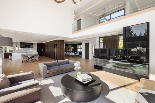 1050 King Georges Way, West Vancouver, BC 