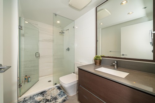 4010-4670 Assembly Way, Burnaby, BC 