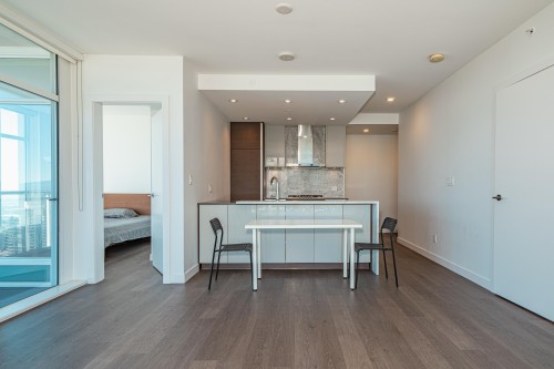 4010-4670 Assembly Way, Burnaby, BC 