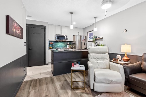 1101-7178 Collier Street, Burnaby, BC 