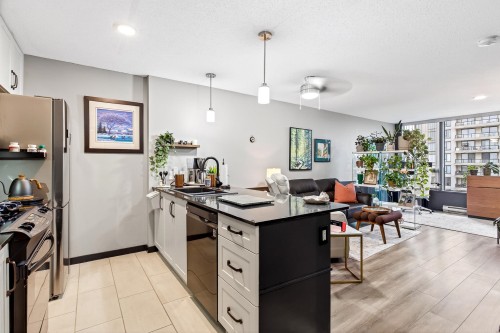 1101-7178 Collier Street, Burnaby, BC 