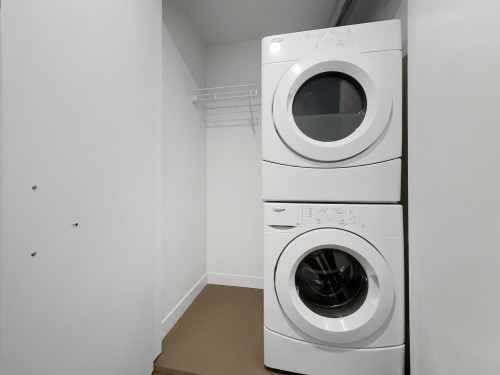 2Xx-9080 University Crescent, Burnaby, BC 