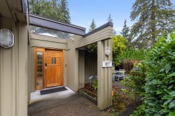 977 Belvedere Drive  North Vancouver, BC V7R 2C2
