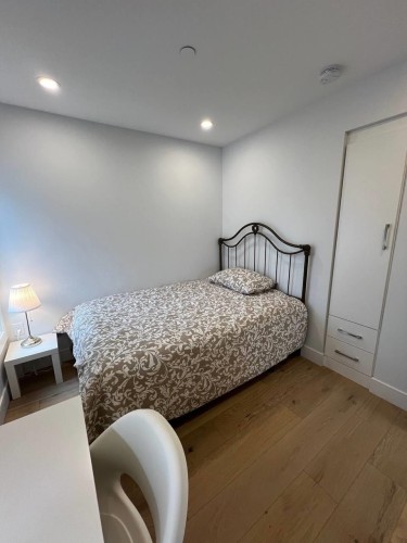 2885 Georgia Street E, Vancouver, BC 