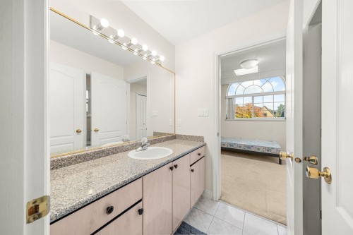 11851 Railway Avenue, Richmond, BC 