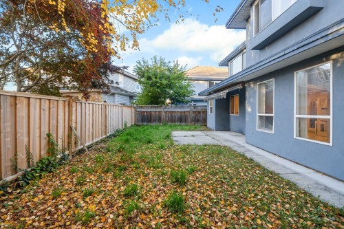 11851 Railway Avenue, Richmond, BC 