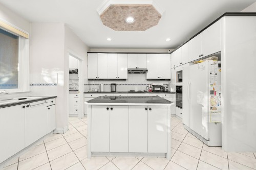 11851 Railway Avenue, Richmond, BC 