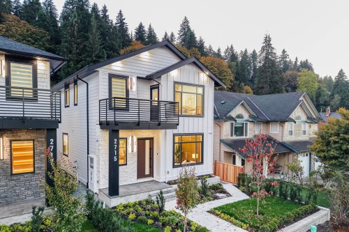 2715 Henry Street, Port Moody, BC 