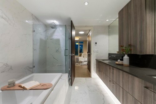 1204-210 Salter Street, New Westminster, BC 