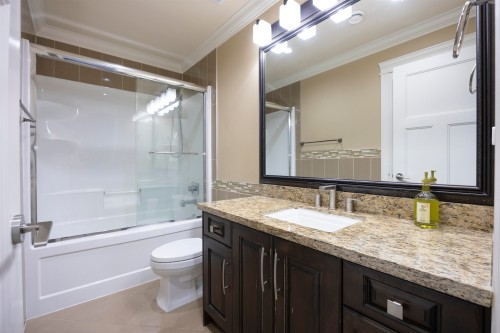 913 Quadling Avenue, Coquitlam, BC 