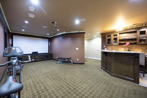 913 Quadling Avenue, Coquitlam, BC 