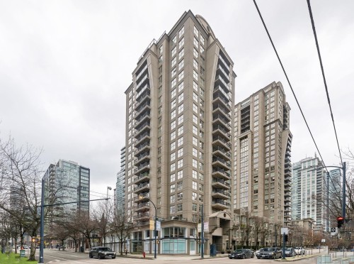 2002-989 Richards Street, Vancouver, BC 