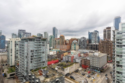 2002-989 Richards Street, Vancouver, BC 