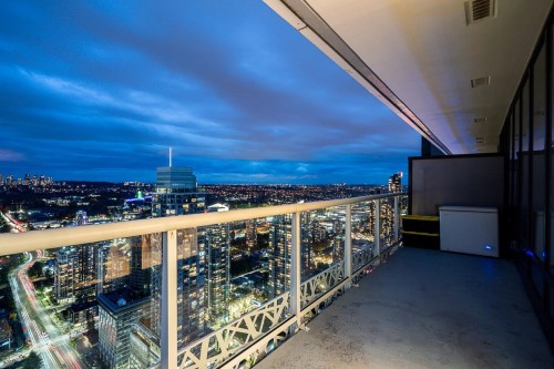 5703-4510 Halifax Way, Burnaby, BC 