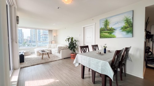 1105-6658 Dow Avenue, Burnaby, BC 