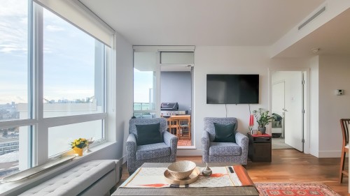 1302-1632 Lions Gate Lane, North Vancouver, BC 