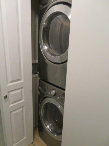 404-9339 University Crescent, Burnaby, BC 