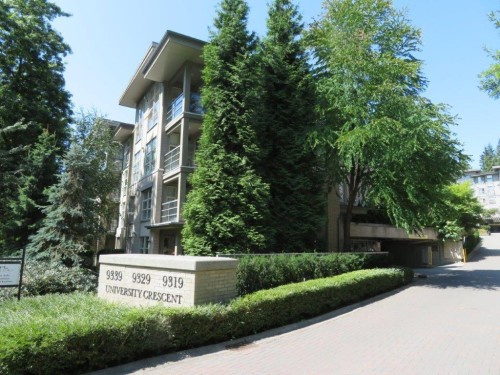 404-9339 University Crescent, Burnaby, BC 