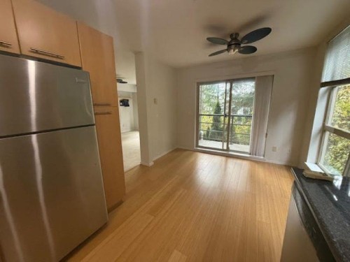 404-9339 University Crescent, Burnaby, BC 