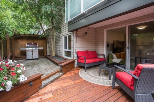 105-825 7th Avenue E Vancouver, BC V5T 1P4