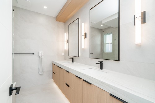 2717 Henry Street, Port Moody, BC 