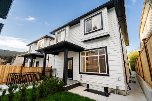 2717 Henry Street, Port Moody, BC 