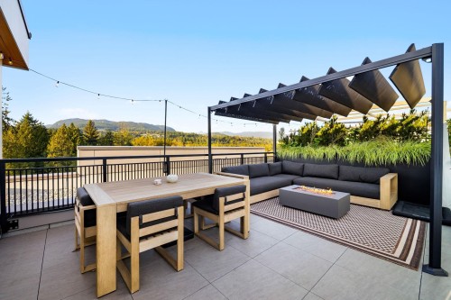 619-55 Klahanie Drive  Port Moody, BC V3H 0M9