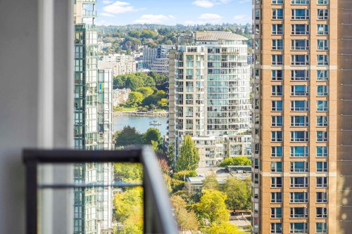 2107-1295 Richards Street, Vancouver, BC 