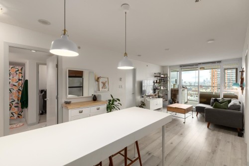 903-2770 Sophia Street, Vancouver, BC 