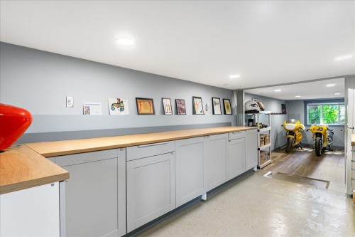 9455 Byrnes Road, Maple Ridge, BC 