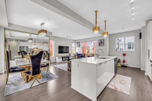 1505-11295 Pazarena Place, Maple Ridge, BC 