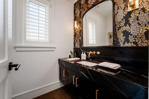 2040 58Th Avenue W, Vancouver, BC 