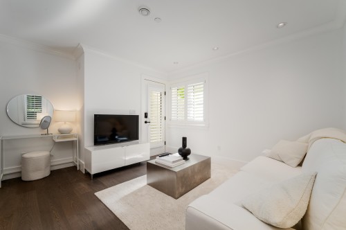 2040 58Th Avenue W, Vancouver, BC 