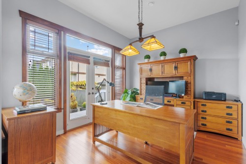 186 Macdonald Avenue, Burnaby, BC 