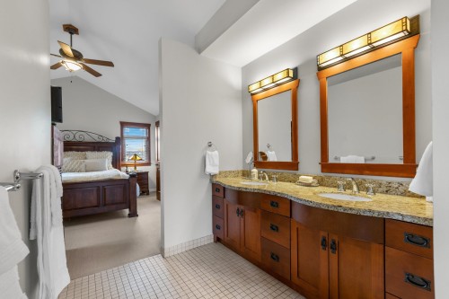 186 Macdonald Avenue, Burnaby, BC 