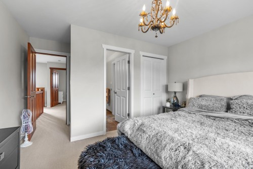 186 Macdonald Avenue, Burnaby, BC 