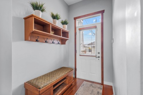 186 Macdonald Avenue, Burnaby, BC 