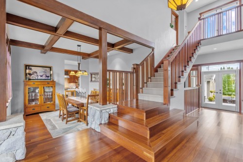 186 Macdonald Avenue, Burnaby, BC 